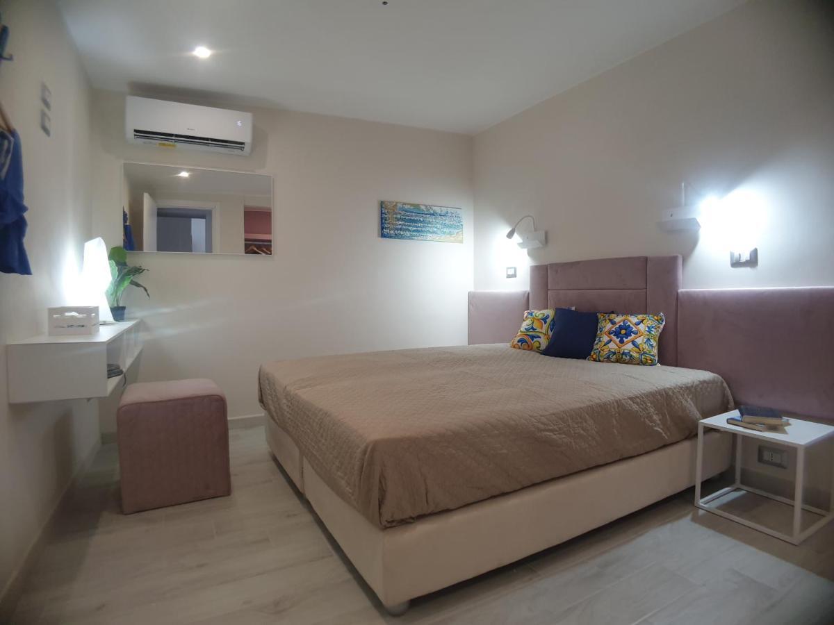 Stella-Guesthouse Solarino Εξωτερικό φωτογραφία