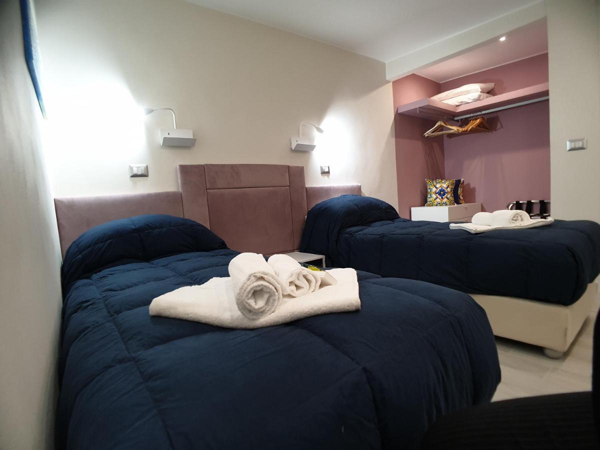 Stella-Guesthouse Solarino Εξωτερικό φωτογραφία