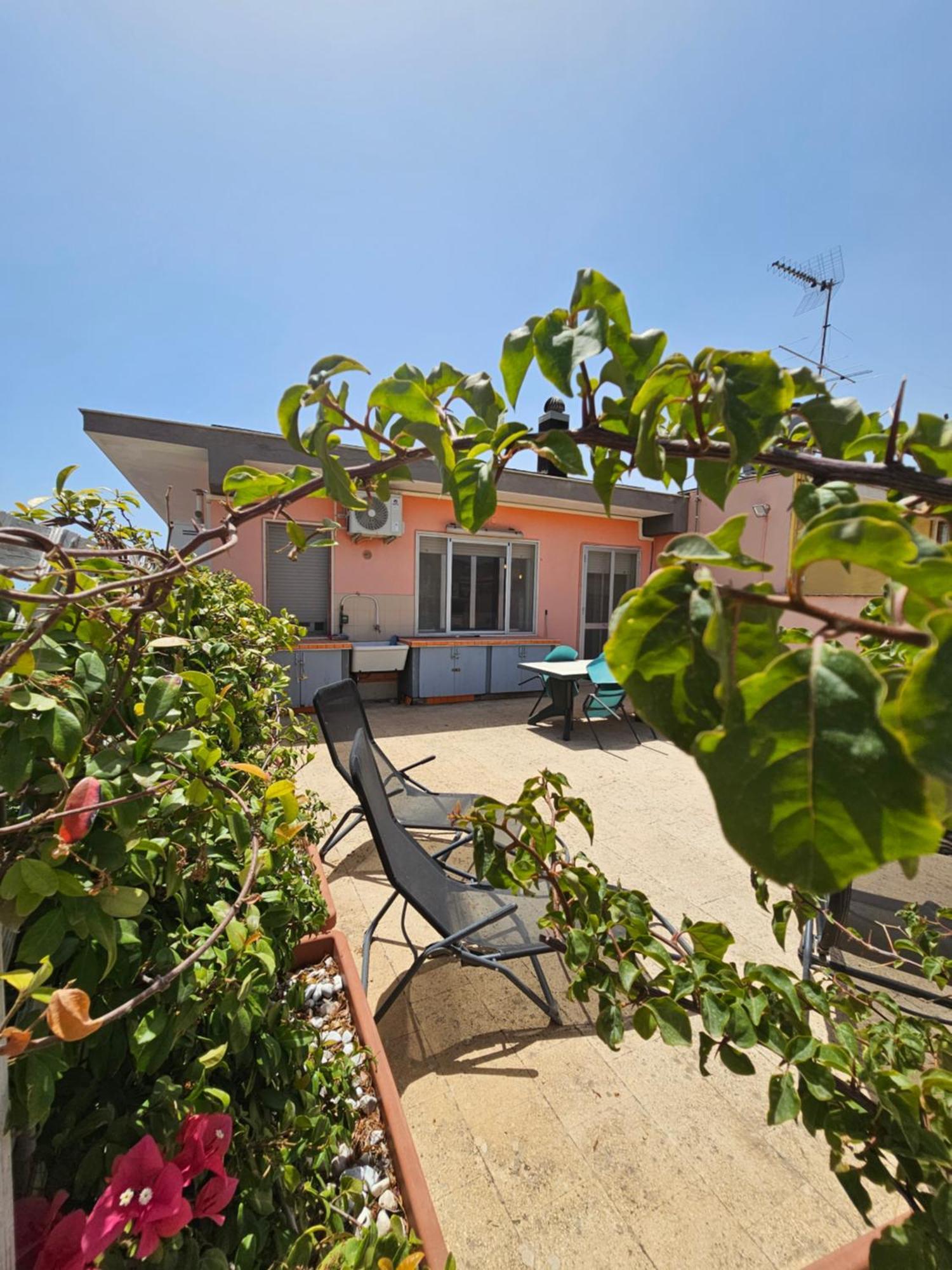 Stella-Guesthouse Solarino Εξωτερικό φωτογραφία