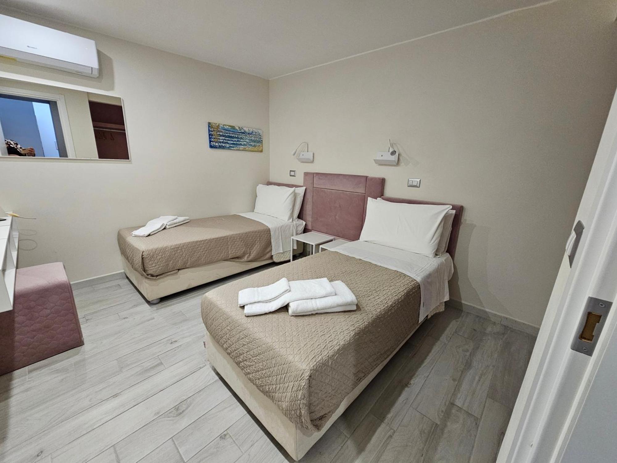 Stella-Guesthouse Solarino Εξωτερικό φωτογραφία
